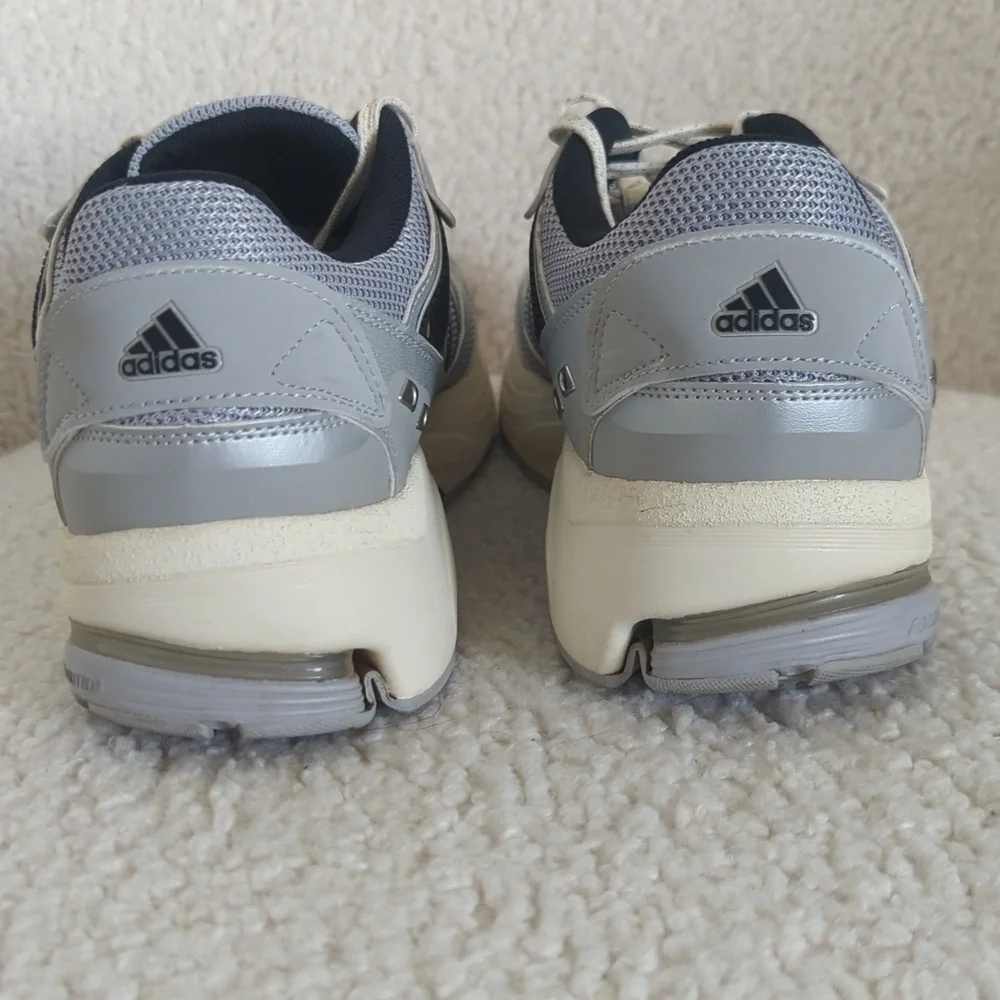Adidas Spiritain 2000 Men's Gray Running Shoes